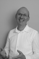 Dr. Dirk Sandmann